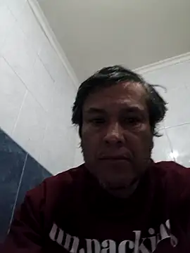 Snapshot of Riki121274 chatting on May 10, 2026, 9:03 am Riki121274 online show from May 10, 2026, 9:03 am