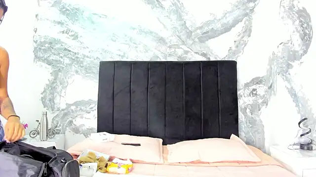 lilithDraven  online show from March 11, 2026, 4:18 am