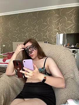 Snapshot of itsmeAlarann chatting on June 18, 2026, 1:04 pm itsmeAlarann online show from June 18, 2026, 1:04 pm