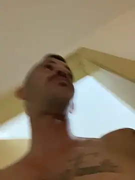 Lucasjandre online show from November 13, 2025, 10:08 pm