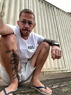 Lucasjandre online show from January 18, 2026, 9:35 am