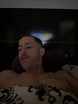 Lucasjandre online show from April 1, 2026, 10:16 am