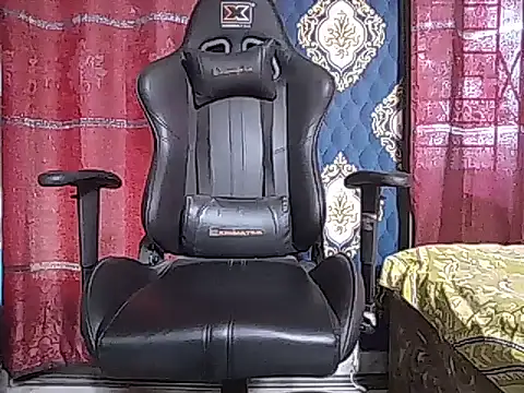 Snapshot of Ragner-6_9 chatting on January 17, 2026, 8:30 am Ragner-6 9 online show from January 17, 2026, 8:30 am