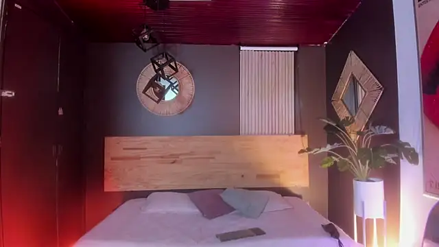 Velvet Dreamss online show from February 10, 2026, 11:14 am