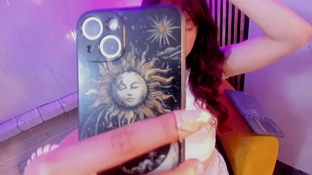 Velvet Dreamss online show from March 2, 2026, 12:23 pm