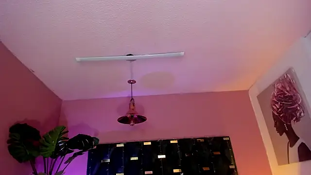 Velvet Dreamss online show from March 26, 2026, 11:38 am