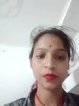 Mohnicute online show from April 23, 2026, 7:16 pm