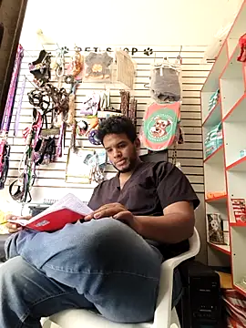 josecamsex27 online show from April 13, 2026, 3:39 pm