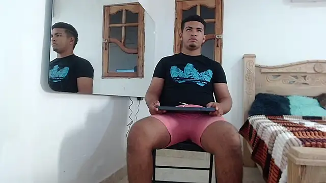 Snapshot of mathews___ chatting on November 16, 2025, 3:56 am mathews online show from November 16, 2025, 3:56 am