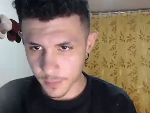 Snapshot of damiansexyboy69 chatting on November 11, 2025, 5:51 am damiansexyboy69 online show from November 11, 2025, 5:51 am