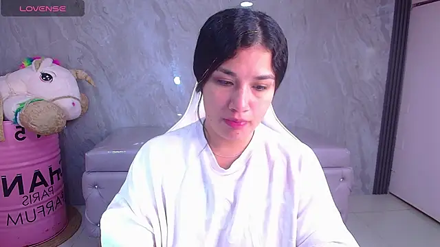 Violetta jhonson a online show from November 21, 2025, 3:38 am