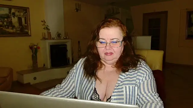 Natali-Gucci online show from May 3, 2026, 5:52 pm