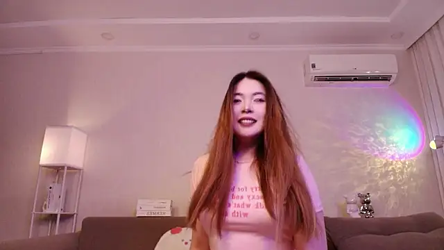 Snapshot of yummy_yuna chatting on June 24, 2026, 8:08 pm yummy yuna online show from June 24, 2026, 8:08 pm