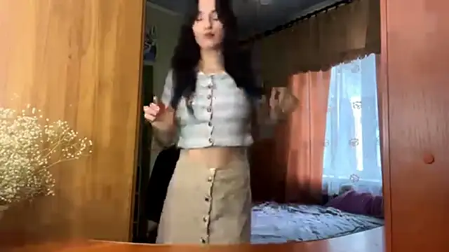 Snapshot of AliciaCapehart chatting on November 25, 2025, 7:19 am AliciaCapehart online show from November 25, 2025, 7:19 am