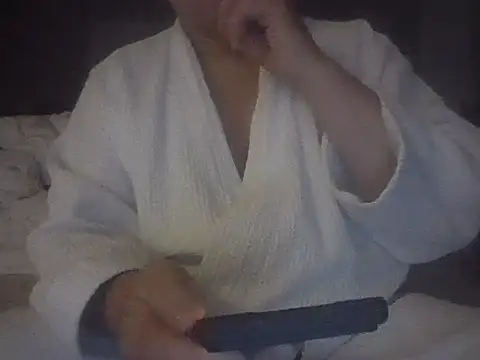 sssuka online show from May 7, 2026, 9:09 pm