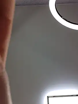 Snapshot of K_Katniss chatting on November 14, 2025, 5:28 am K Katniss online show from November 14, 2025, 5:28 am