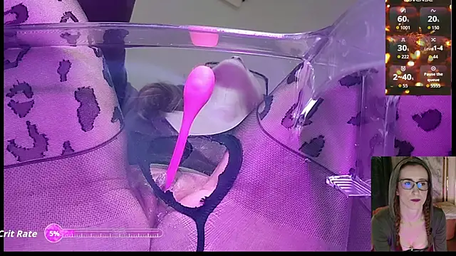 Snapshot of SassySquirtQueen chatting on November 24, 2025, 11:10 am SassySquirtQueen online show from November 24, 2025, 11:10 am