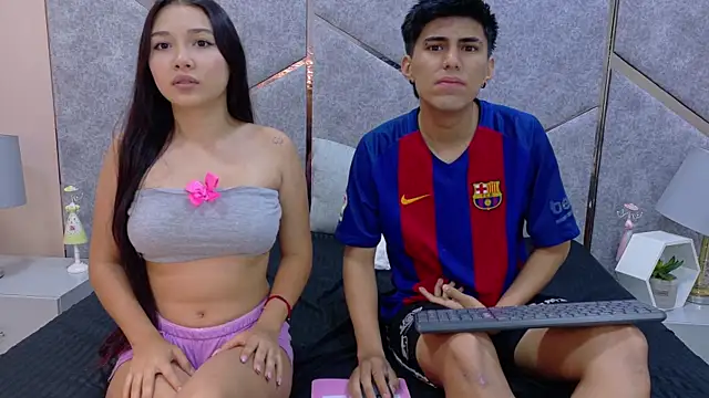 Snapshot of Lily_y_Finn chatting on November 20, 2025, 12:05 pm Lily y Finn online show from November 20, 2025, 12:05 pm