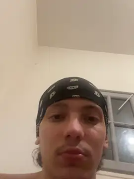 Snapshot of BurstCoquette chatting on November 12, 2025, 11:47 pm BurstCoquette online show from November 12, 2025, 11:47 pm