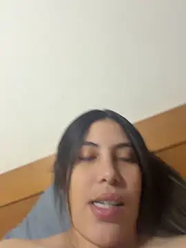Anna Bitch Disgusting online show from June 5, 2026, 2:18 am