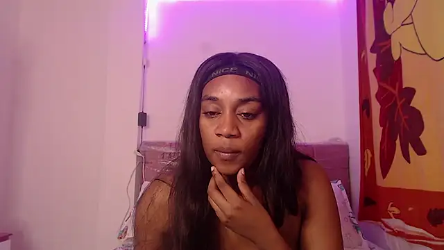 AishaOwens online show from February 14, 2026, 9:33 pm