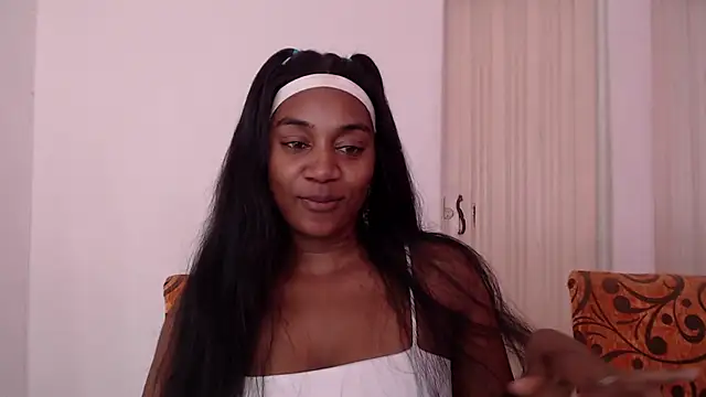 Snapshot of AishaOwens chatting on May 12, 2026, 9:34 pm AishaOwens online show from May 12, 2026, 9:34 pm