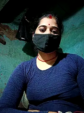 Hot kamla online show from December 1, 2025, 3:28 pm