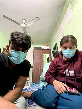 Cute hotzara online show from January 9, 2026, 4:48 am