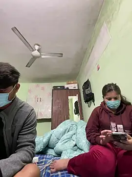 Cute hotzara online show from January 19, 2026, 4:38 am