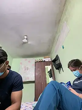 Cute hotzara online show from March 11, 2026, 7:03 am