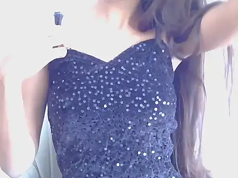 Snapshot of Aarruuuu chatting on November 28, 2025, 7:44 am Aarruuuu online show from November 28, 2025, 7:44 am