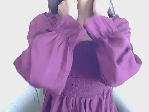 Snapshot of Aarruuuu chatting on November 29, 2025, 6:05 am Aarruuuu online show from November 29, 2025, 6:05 am