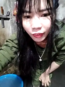 Snapshot of gugu0022 chatting on February 2, 2026, 12:20 am gugu0022 online show from February 2, 2026, 12:20 am