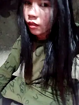 Snapshot of gugu0022 chatting on February 8, 2026, 12:19 pm gugu0022 online show from February 8, 2026, 12:19 pm