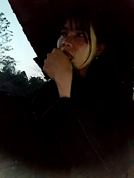 Snapshot of gugu0022 chatting on February 26, 2026, 11:31 am gugu0022 online show from February 26, 2026, 11:31 am