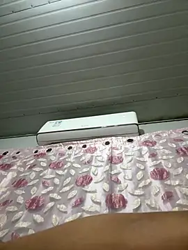 hoosuu online show from November 29, 2025, 11:46 am