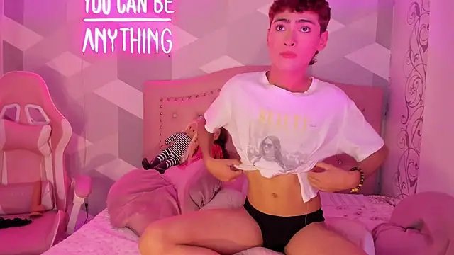 JacobRusso online show from November 23, 2025, 2:44 am