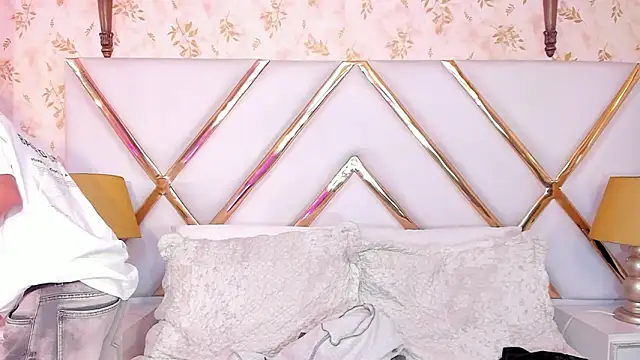 JacobRusso online show from February 4, 2026, 9:31 pm