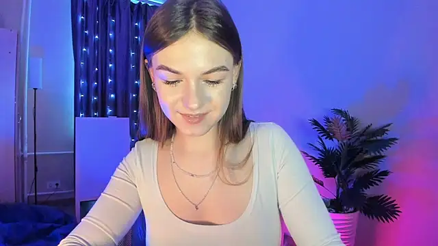 luna lust 212 online show from February 1, 2026, 12:26 pm