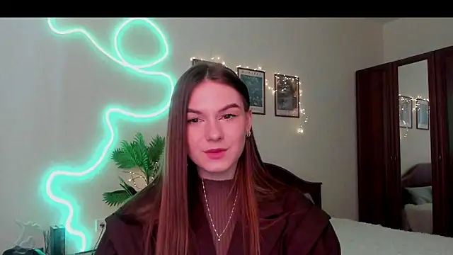 luna lust 212 online show from February 23, 2026, 12:13 pm