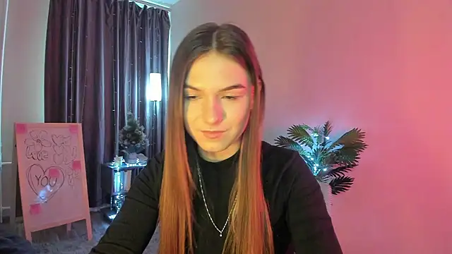 luna lust 212 online show from February 24, 2026, 4:21 am