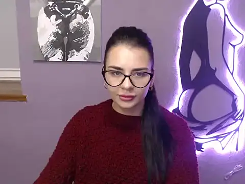 divina kira online show from January 15, 2026, 10:42 am