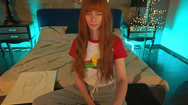 Nicol Moonn online show from May 23, 2026, 6:07 am