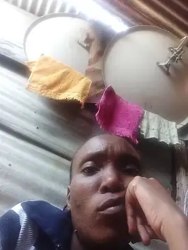 Snapshot of Beverlygurlx6 chatting on February 11, 2026, 1:27 pm Beverlygurlx6 online show from February 11, 2026, 1:27 pm