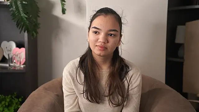 Snapshot of DustiZieser chatting on November 16, 2025, 10:32 am DustiZieser online show from November 16, 2025, 10:32 am