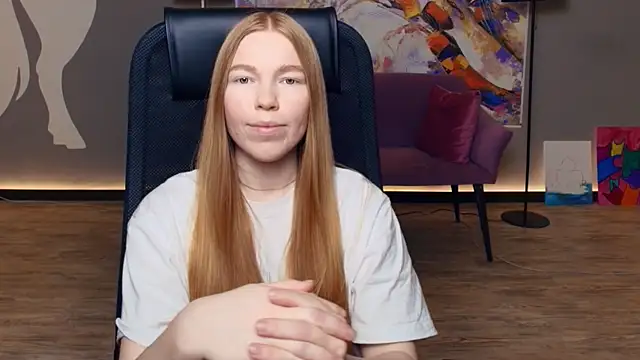 LavetaShiroma online show from December 13, 2025, 7:53 pm