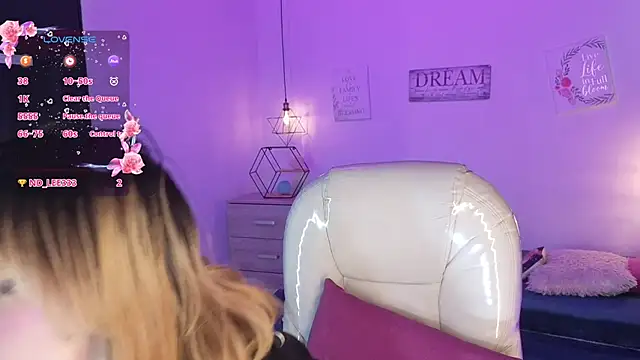 NinaSakura Eup online show from March 21, 2026, 12:10 pm