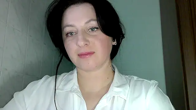 MelinaAx online show from April 16, 2026, 7:25 pm