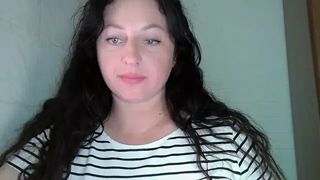 MelinaAx online show from June 26, 2026, 8:41 am