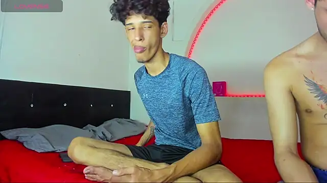 kaiborman00 online show from April 13, 2026, 3:12 am